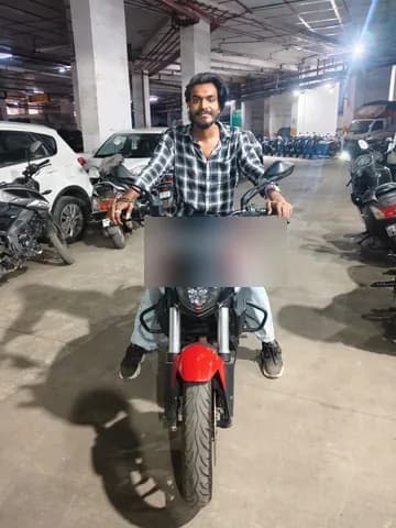 Zoop customer with their two-wheeler