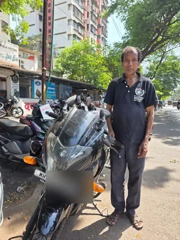 Zoop customer with their two-wheeler
