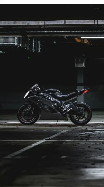 Garage background - mobile view